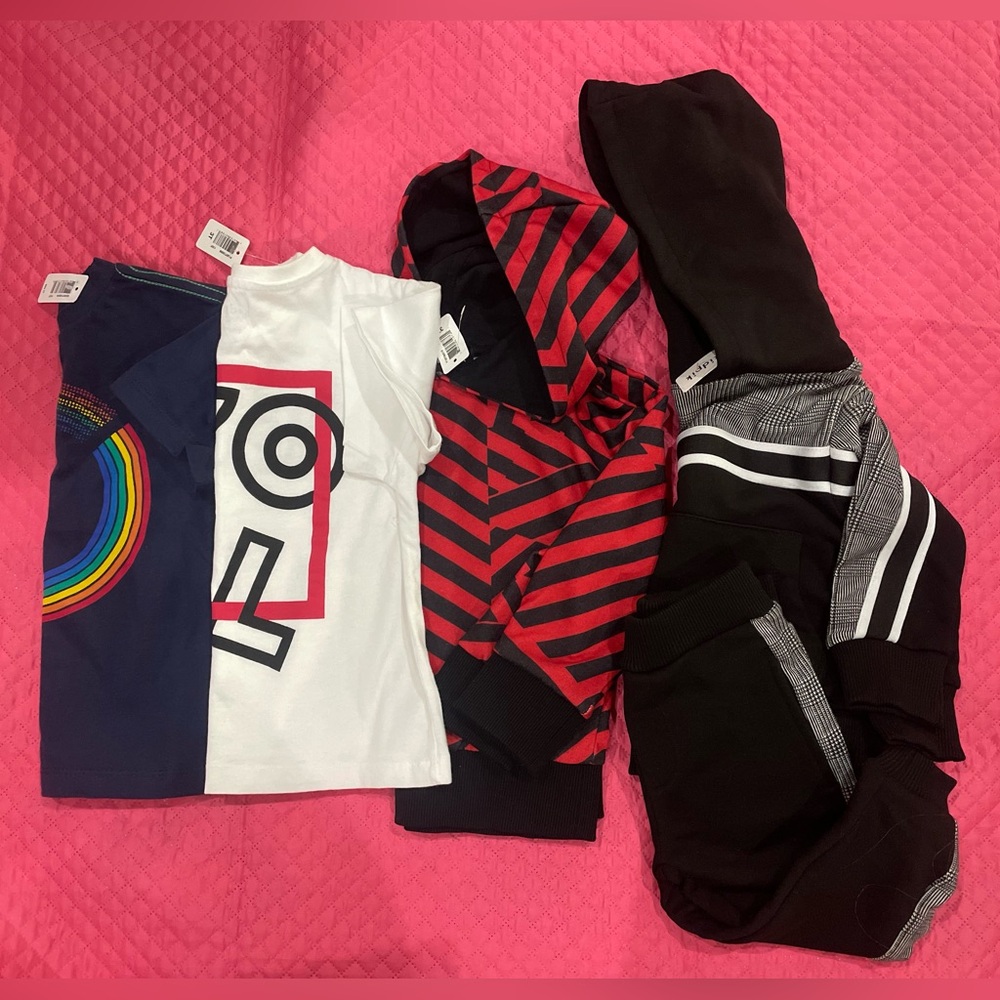 Toddler Bundle 2T - 3T Boys Sweatsuit Hooded Sweatshirt and T-shirts - 5 items